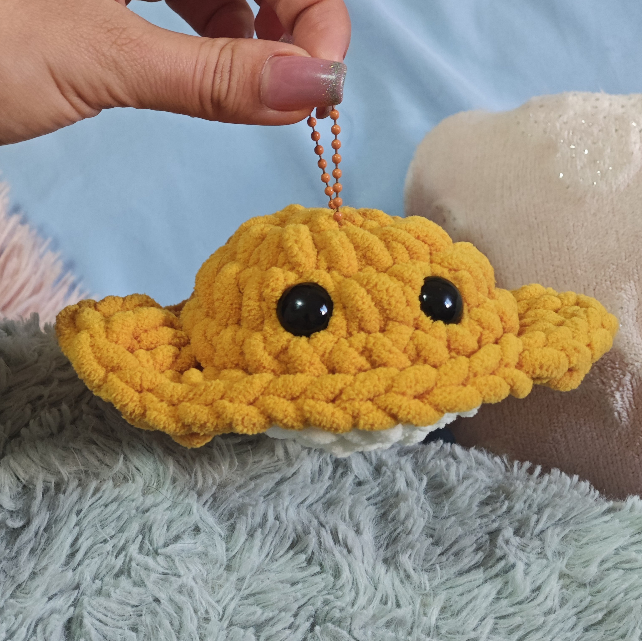 Baby stringray crochet keychain